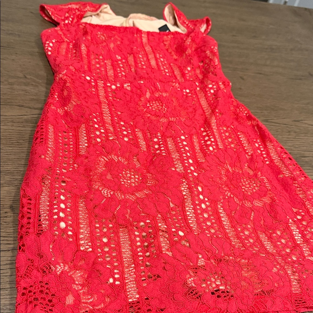 Lulu's Vibrant Red Lace women’s dress
